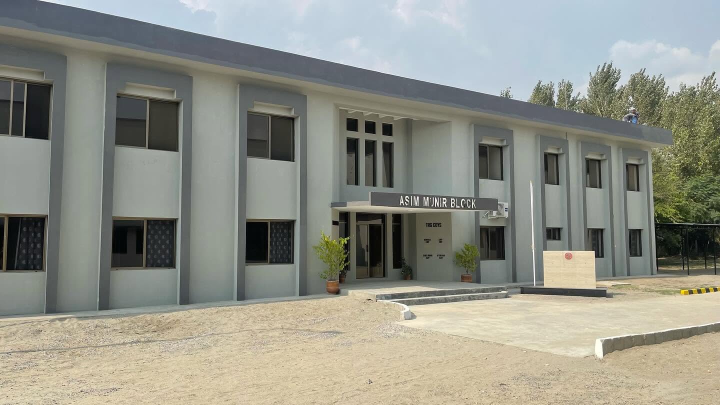 Office block Shinkiyari