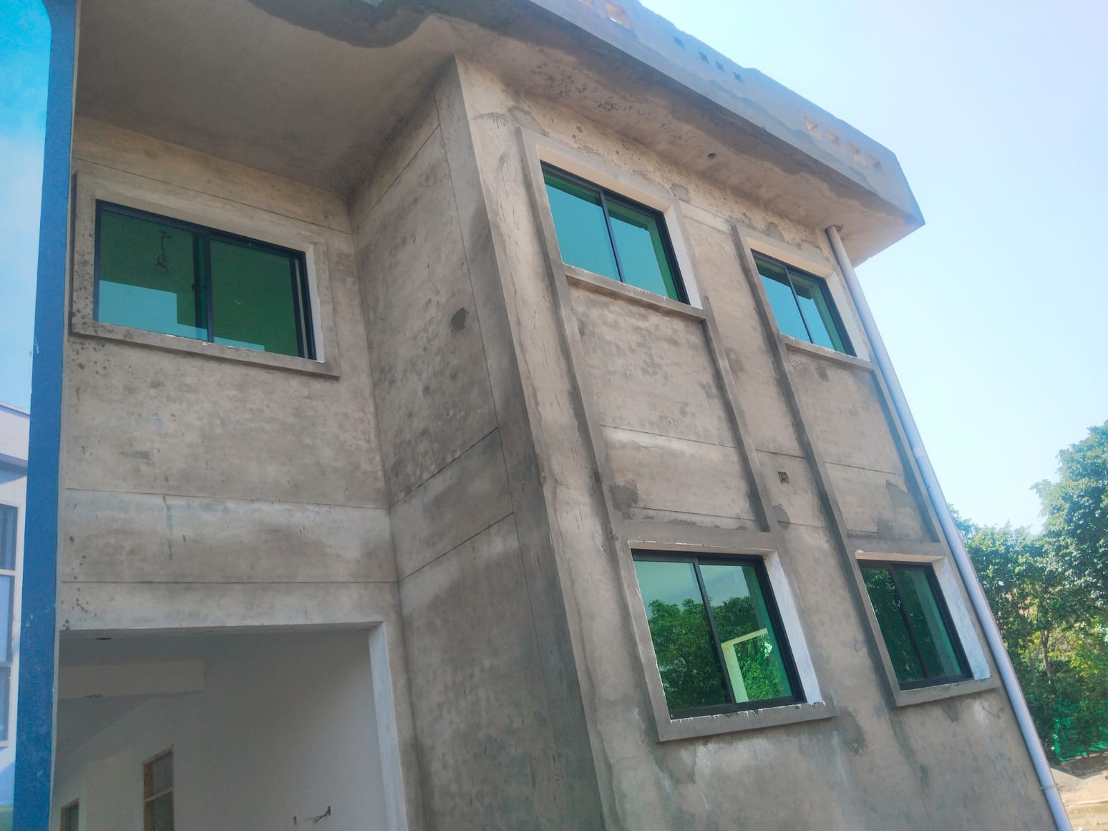 Becon house school askri