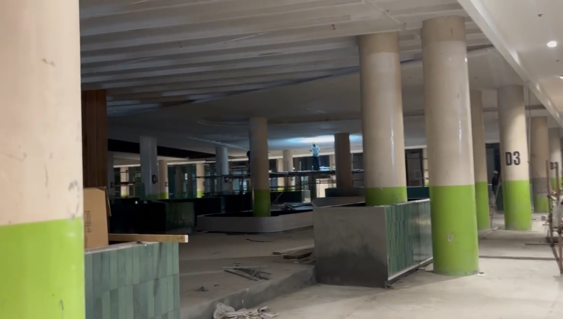 Packages Mall Lahore (green parking area)- gypsum ceilling